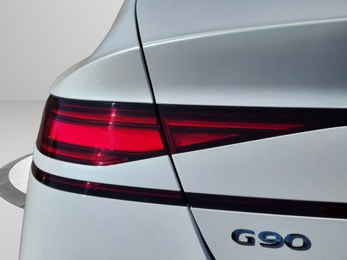 New 2026 Genesis G90 3.5T image 10