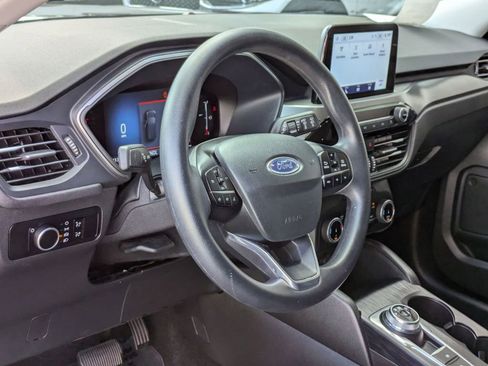 Used 2025 Ford Escape Active image 14