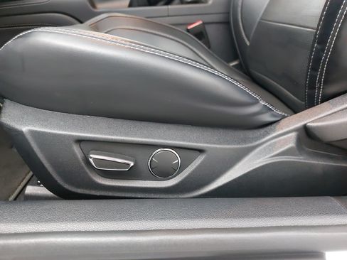 Used 2019 Ford Mustang GT Premium w/ GT Performance Package RWD image 30