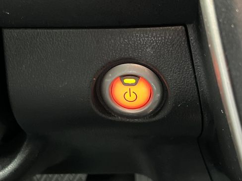 Used 2015 Nissan Leaf S w/ Charge Package image 22