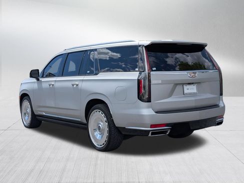 Used 2023 Cadillac Escalade ESV Premium Luxury w/ Touring Package AWD/4WD image 3
