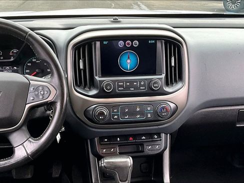 Used 2015 Chevrolet Colorado Z71 image 6