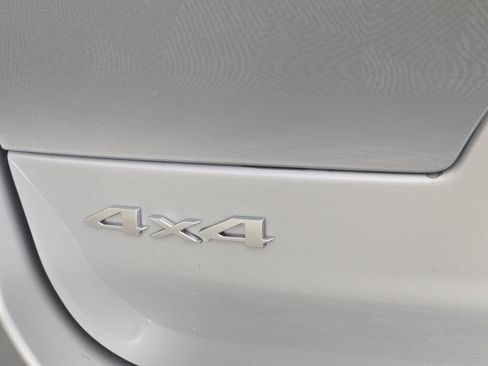 New 2026 Jeep Grand Cherokee L 4WD image 17