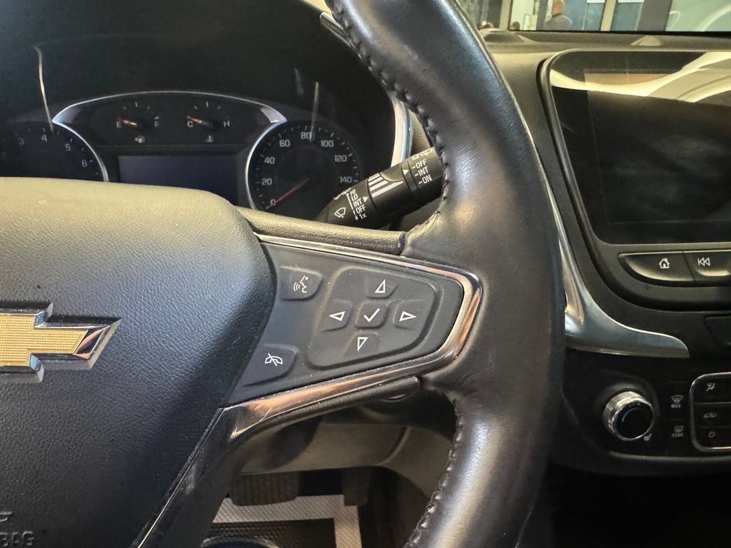 Used 2021 Chevrolet Equinox LT AWD/4WD image 13
