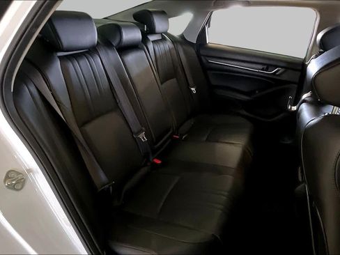 Used 2019 Honda Accord EX-L image 17