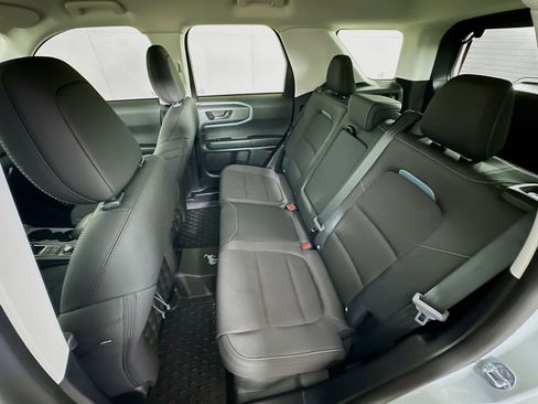 Used 2024 Ford Bronco Sport Badlands image 26