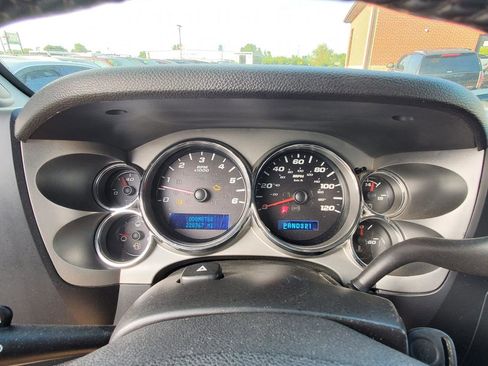 Used 2007 Chevrolet Silverado 1500 LT image 11