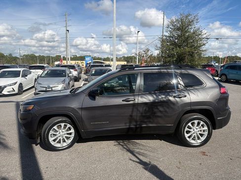 Used 2022 Jeep Cherokee Latitude Lux image 5