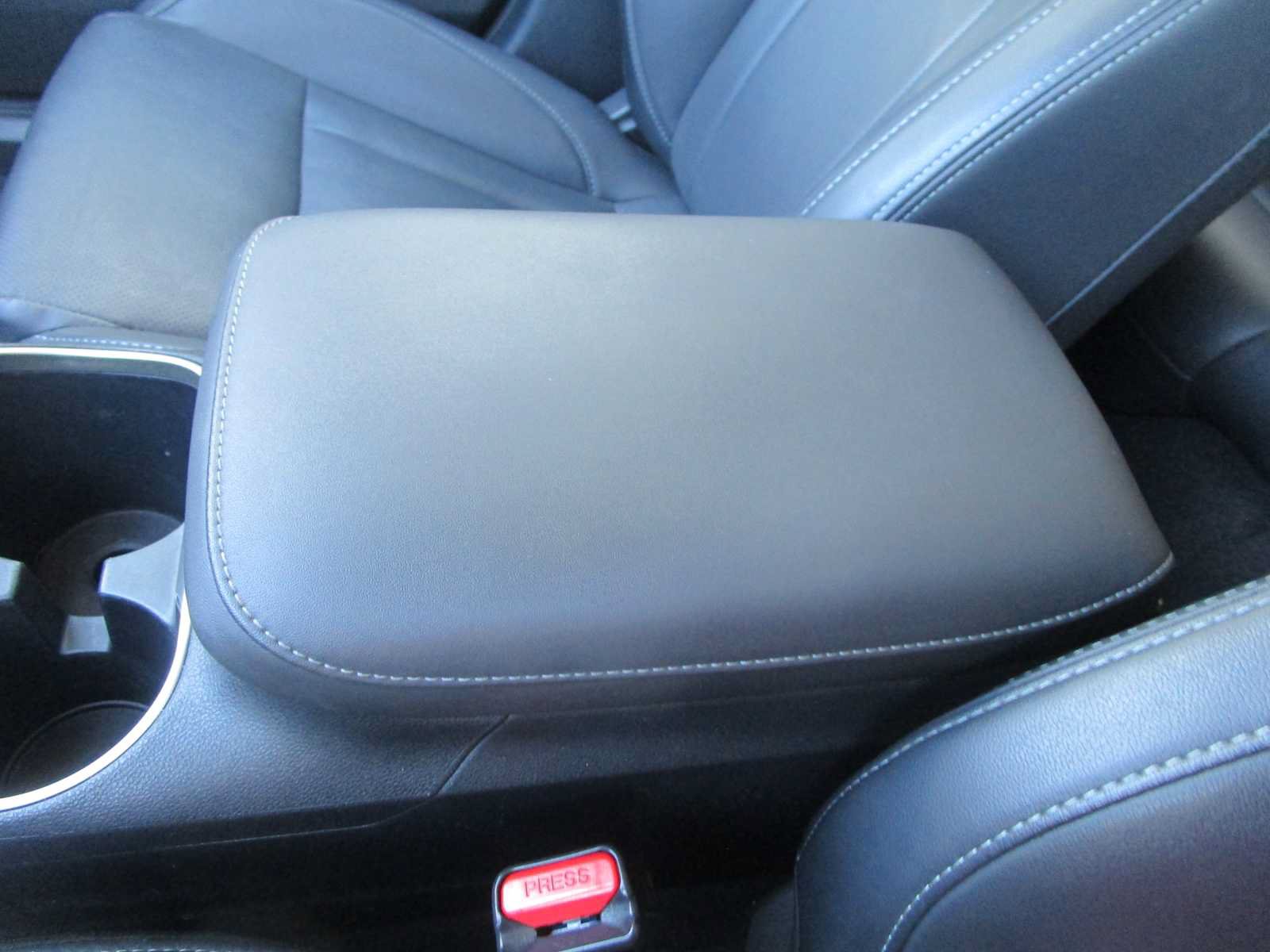 Used 2021 Subaru Outback Limited w/ Popular Package #2 AWD/4WD image 23