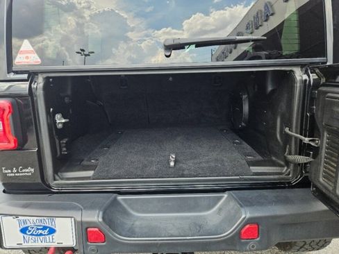 Used 2019 Jeep Wrangler Unlimited Rubicon image 10