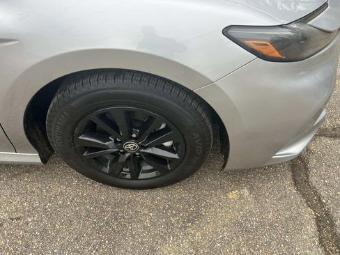 Used 2025 Toyota Camry LE image 14