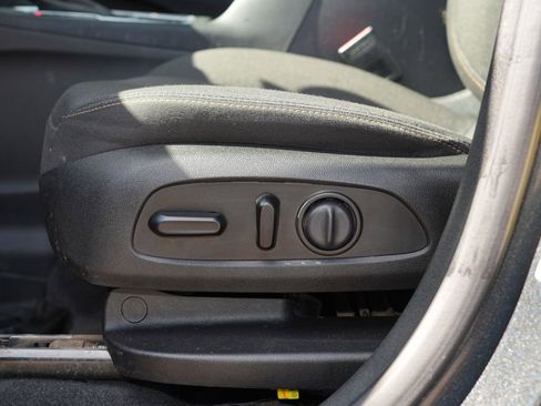 Used 2020 Chevrolet Equinox LT AWD/4WD image 15