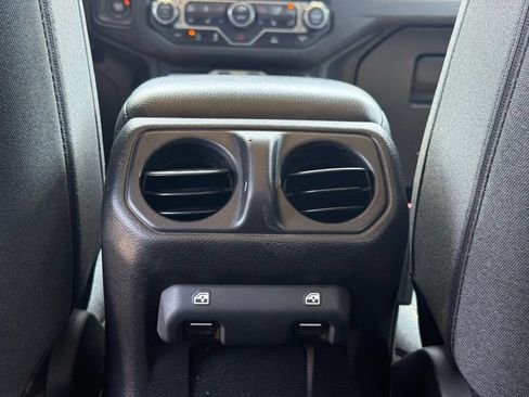 Used 2024 Jeep Wrangler Unlimited Sport AWD/4WD image 44