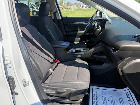 Used 2022 Buick Envision Preferred FWD image 12