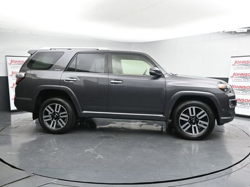 Used 2022 Toyota 4Runner Limited image 9