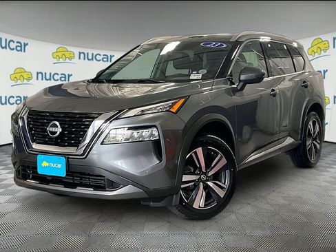 Used 2023 Nissan Rogue SL w/ SL Premium Package AWD/4WD image 2
