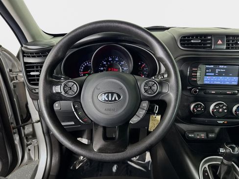 Certified 2019 Kia Soul FWD image 12
