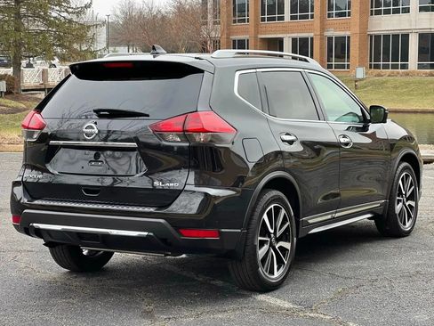 Used 2017 Nissan Rogue SL w/ SL Premium Package AWD/4WD image 5