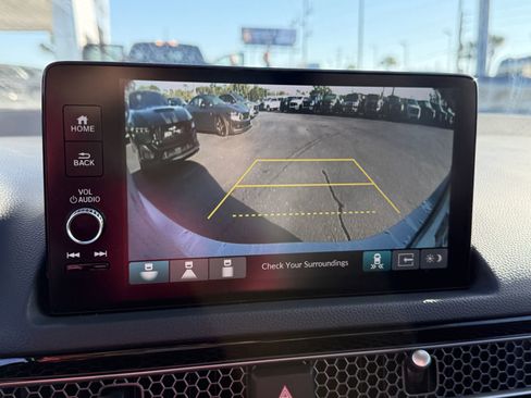 Used 2024 Honda Civic Touring image 22