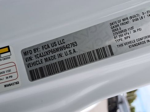 Used 2021 Jeep Wrangler Unlimited Sahara w/ Cold Weather Group image 33