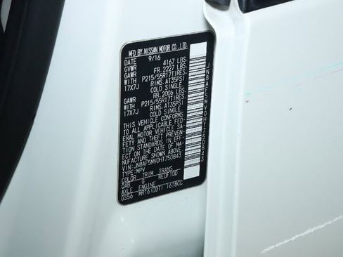 Used 2017 Nissan Juke SV image 40