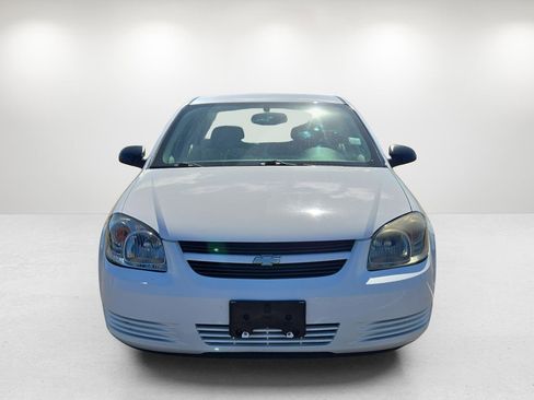 Used 2009 Chevrolet Cobalt LS image 2