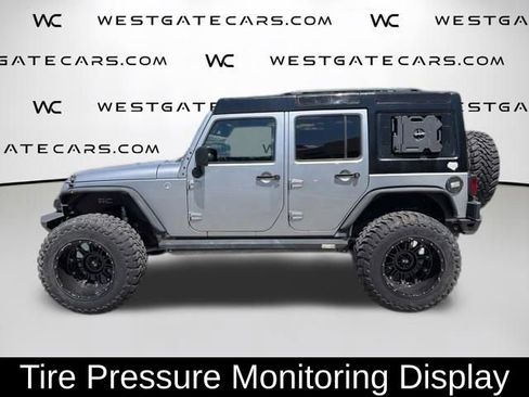 Used 2017 Jeep Wrangler Unlimited Sport w/ Connectivity Group AWD/4WD image 7