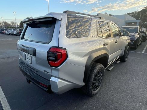 New 2026 Toyota 4Runner SR5 image 12