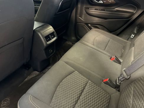 Used 2020 GMC Terrain SLE FWD image 5