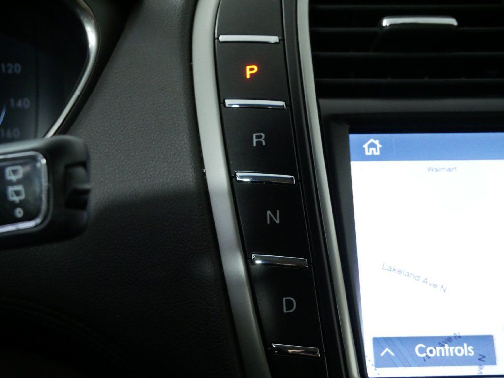 Used 2019 Lincoln Nautilus Select FWD image 31