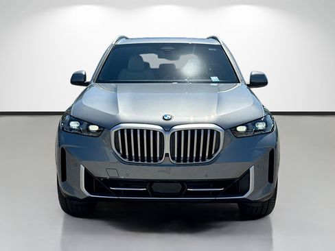 New 2026 BMW X5 sDrive40i RWD image 8