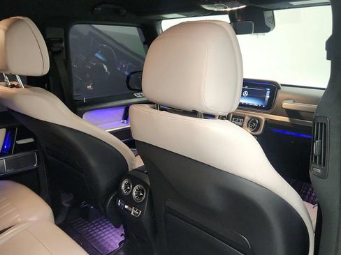 Used 2021 Mercedes-Benz G 550 image 39
