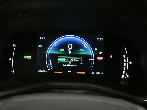 Certified 2025 Toyota Camry LE image 13