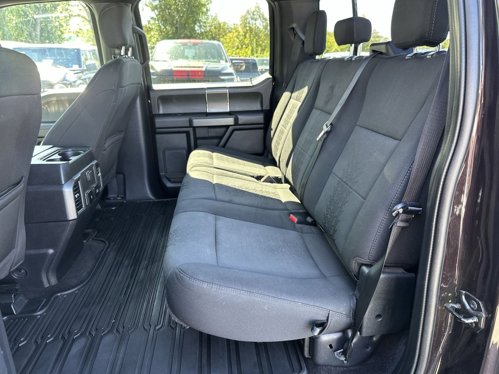 Used 2020 Ford F150 XLT w/ Equipment Group 302A Luxury AWD/4WD image 25