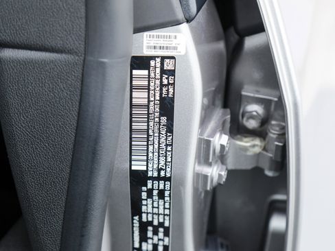 Used 2022 Maserati Levante GT image 23