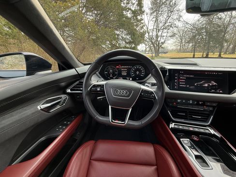 Used 2024 Audi RS e-tron GT w/ Carbon Performance Package image 41