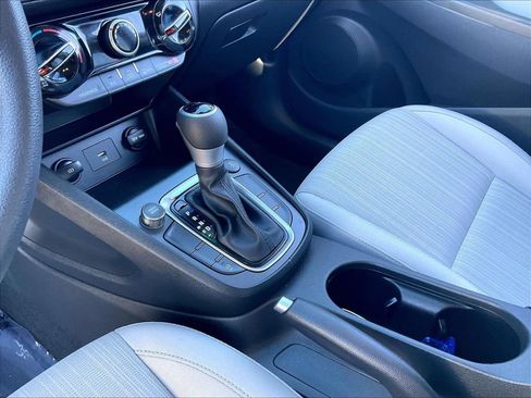 Used 2023 Hyundai Kona SEL image 19