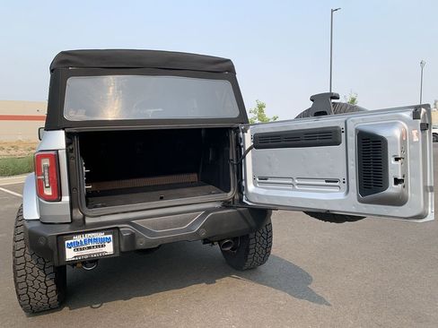 Used 2021 Ford Bronco Outer Banks image 14