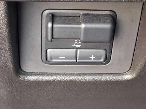 Used 2023 Chevrolet Colorado Trail Boss w/ Safety Package image 23