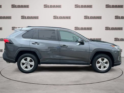 Used 2021 Toyota RAV4 XLE AWD/4WD image 6