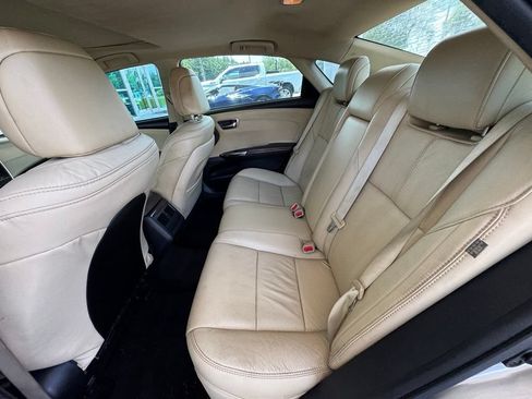 Used 2015 Toyota Avalon XLE Premium FWD image 19