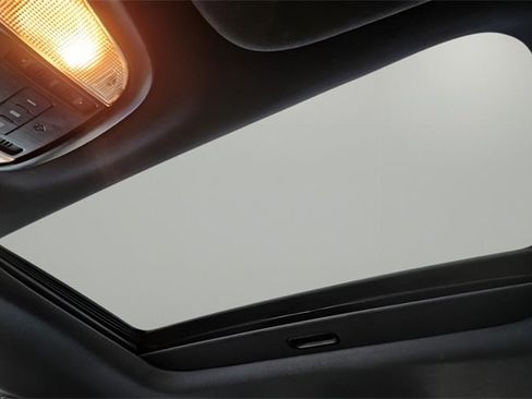 Used 2022 Dodge Durango R/T image 32