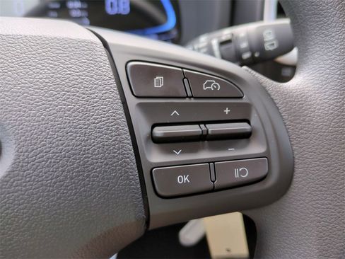 New 2026 Hyundai Venue SE image 24