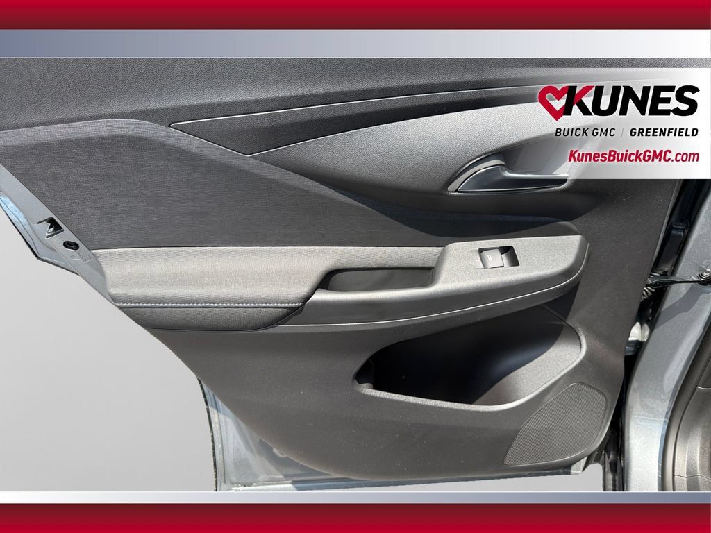 New 2026 Buick Envista Sport Touring w/ Convenience I Package FWD image 18