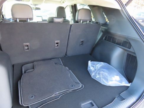 New 2026 Ford Escape SE image 16