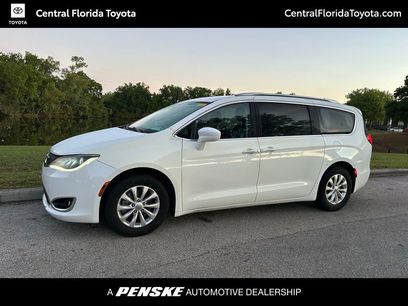 Used 2018 Chrysler Pacifica Touring-L