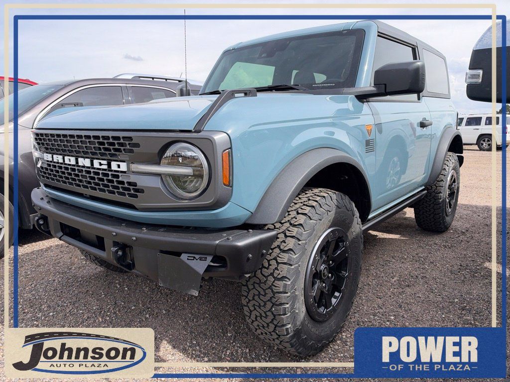 Used 2022 Ford Bronco Badlands AWD/4WD image 1
