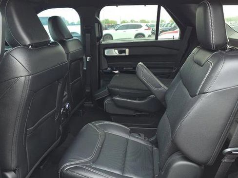 Used 2023 Ford Explorer ST w/ Equipment Group 401A image 10