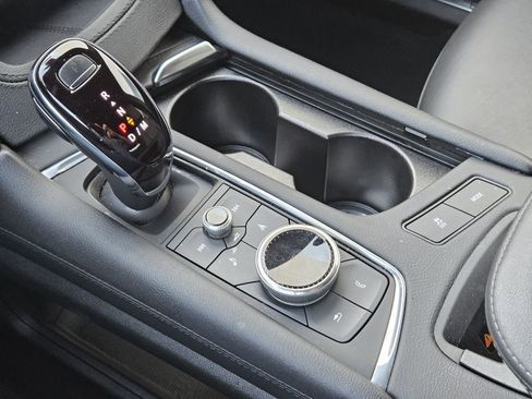 Certified 2025 Cadillac XT5 Premium Luxury image 23