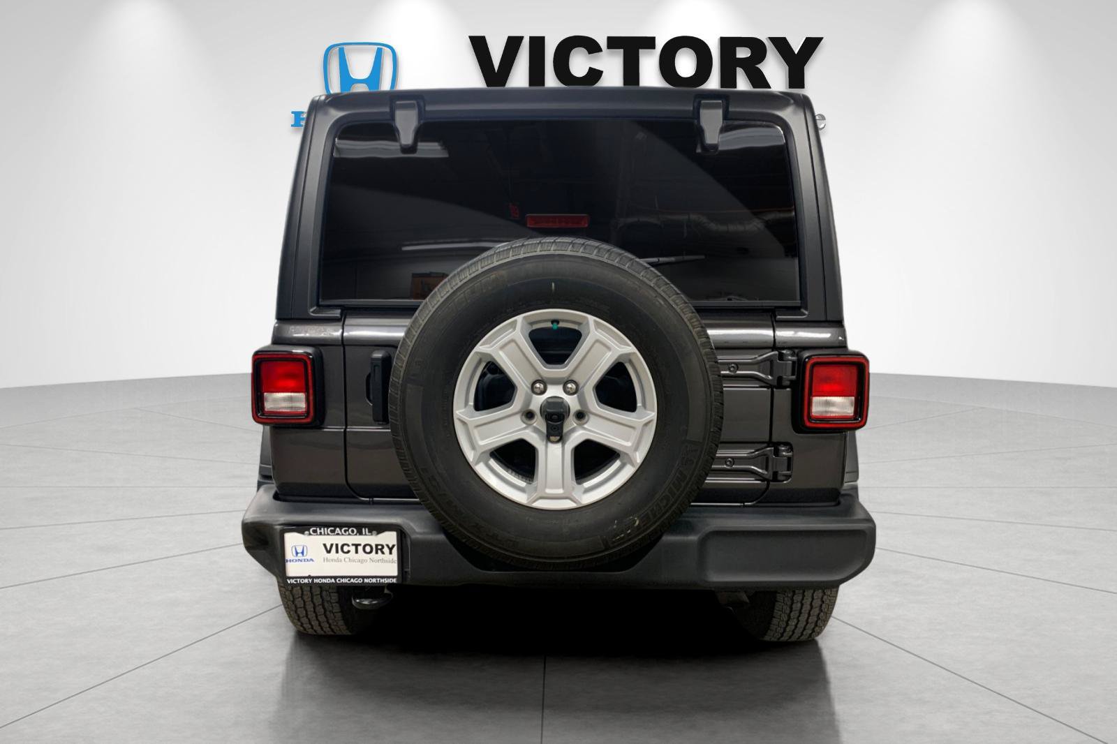 Used 2021 Jeep Wrangler Unlimited Sport AWD/4WD image 5
